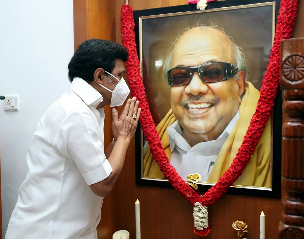 Newly-elected Tamil Nadu Chief Minister MK Stalin pays tribute to his father and former CM M Karunanidhi after taking oath ceremony, in Chennai on Friday.