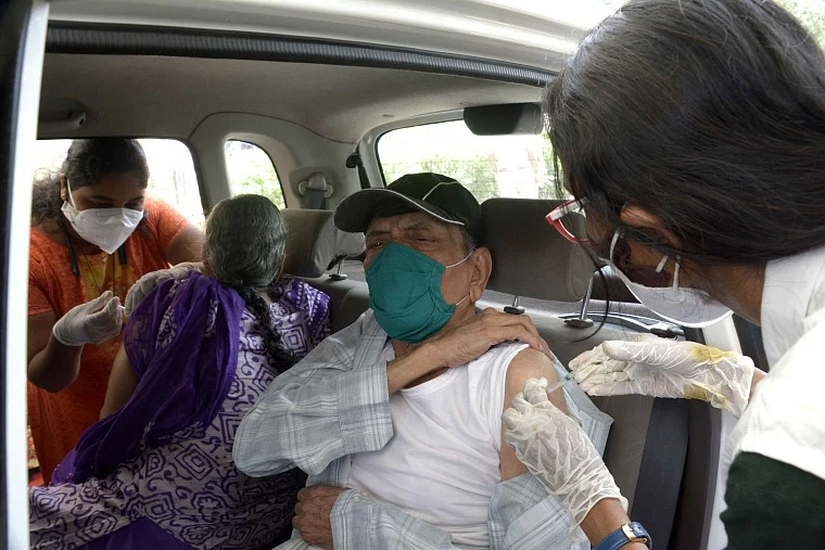 Mumbai: BMC starts drive-in COVID-19 vaccination in Kandivali's Growel's 101 mall; see pics
