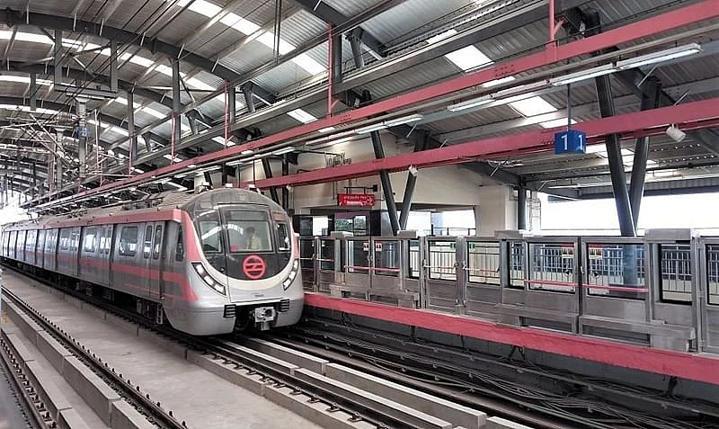 Mumbai Trial Run On Metro Line 2a 7 To Begin By May End