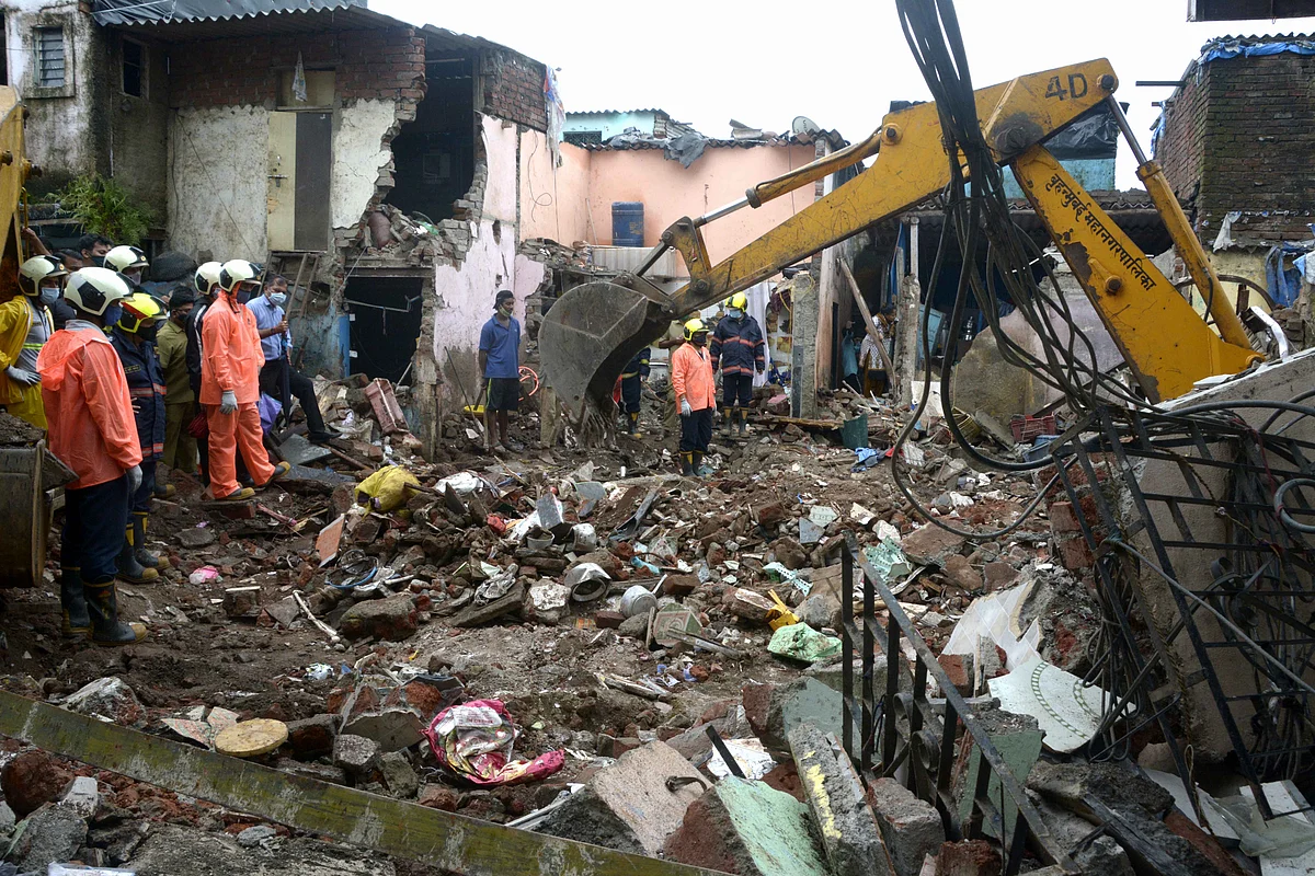 Mumbai: At least 12, including 8 kids, killed in Malvani building collapse; see pics