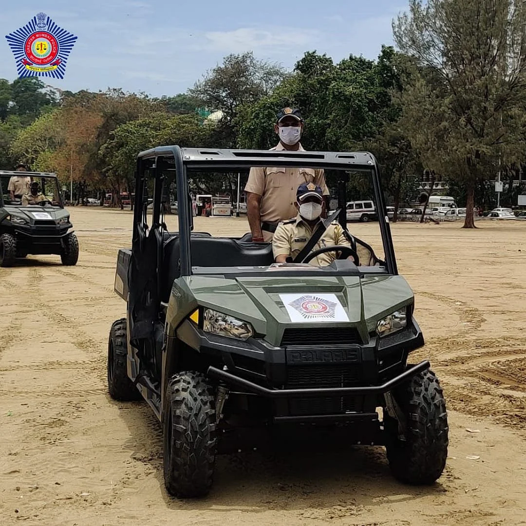 CM flags off 10 terrain vehicles, to be used by Mumbai Police for patrolling in Chowpatty