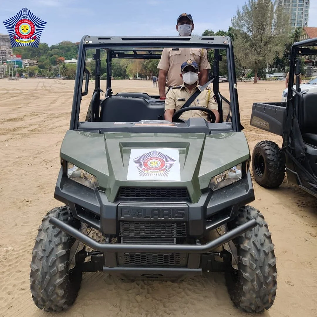 CM flags off 10 terrain vehicles, to be used by Mumbai Police for patrolling in Chowpatty