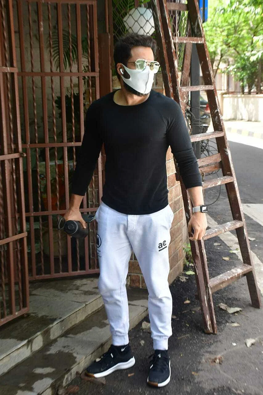 Photos: Janhvi Kapoor, Disha Patani, Nikki Tamboli and other celebs spotted in Mumbai