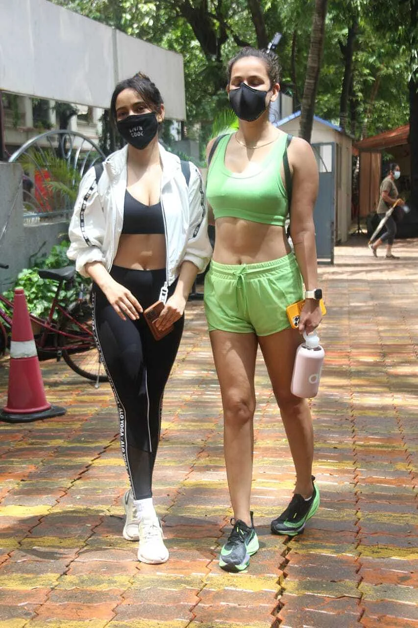 Photos: Janhvi Kapoor, Disha Patani, Nikki Tamboli and other celebs spotted in Mumbai