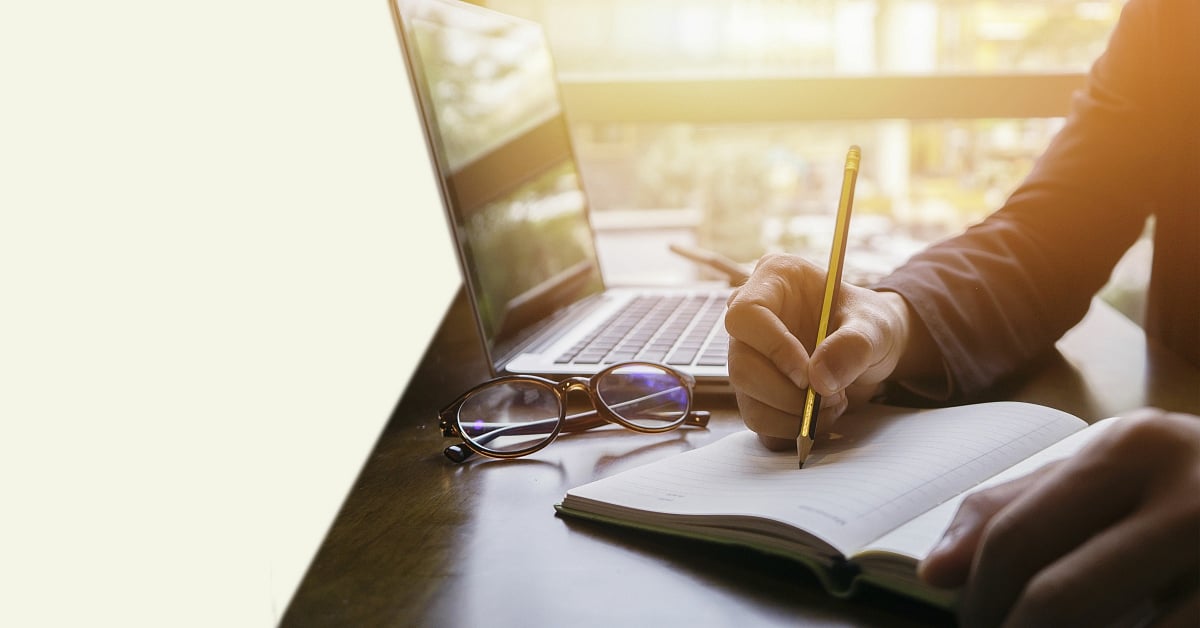 Create your emergency fund with Bajaj Finance online FD