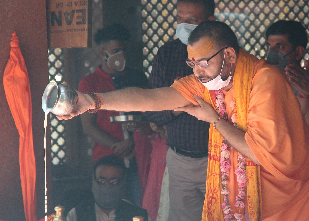 In Pics: Amid COVID-19 hundreds of devotees gather for annual Kheer Bhawani mela in Kashmir