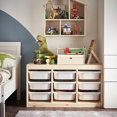 Desk lamps that are aesthetically pleasing to the child is what you should opt for. But it should also serve the purpose of optimal lighting on the desk