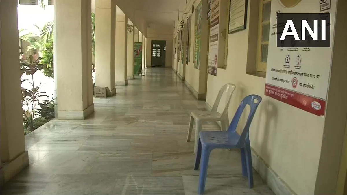 A deserted view of a vaccination center that closed due to a shortage of COVID-19 vaccines, in Ranchi on Wednesday.
