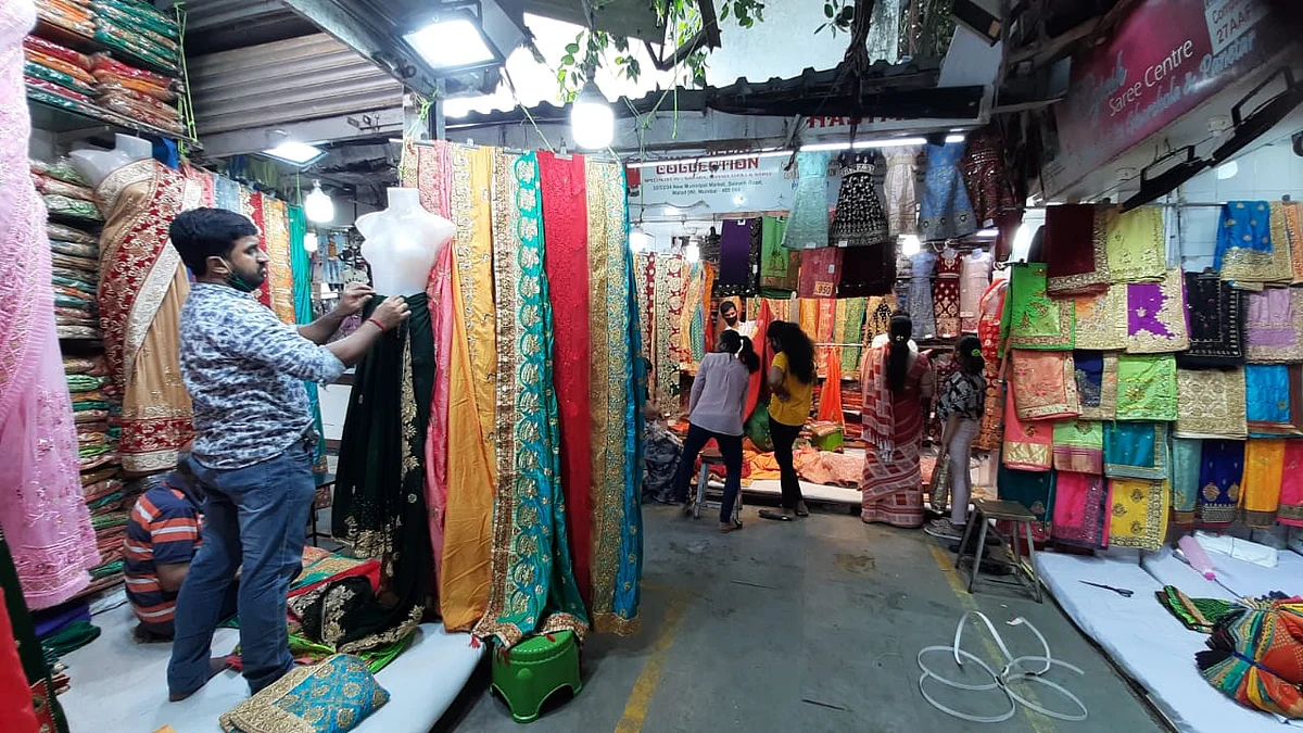 People were seen shopping in Mumbai after the government announced the easing of Covid-induced restrictions in city.