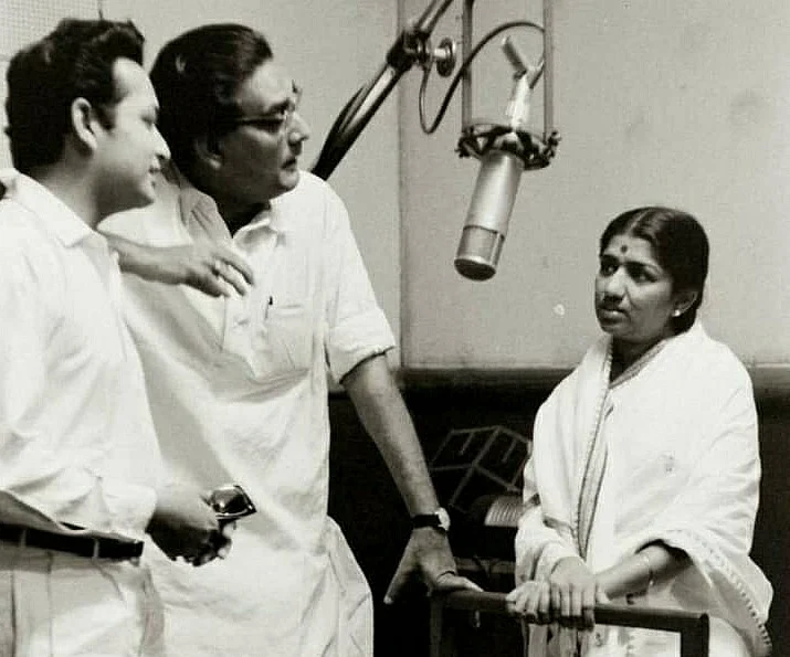 Biswajit with Hemant Kumar and Lata Mangeshkar