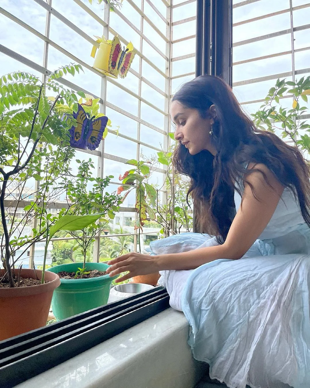 Pics: Step inside Shraddha Kapoor’s seaside home in Mumbai that comes with a breathtaking view