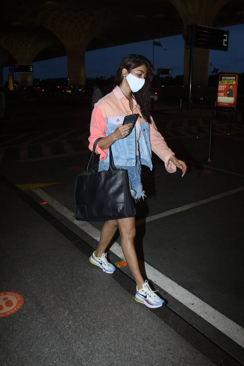 Pooja Hegde at Mumbai airport