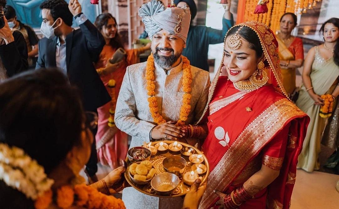 'Commando 3' actress Angira Dhar shares pictures from her secret wedding with 'Bandish Bandits' director Anand Tiwari - Vimarsana News