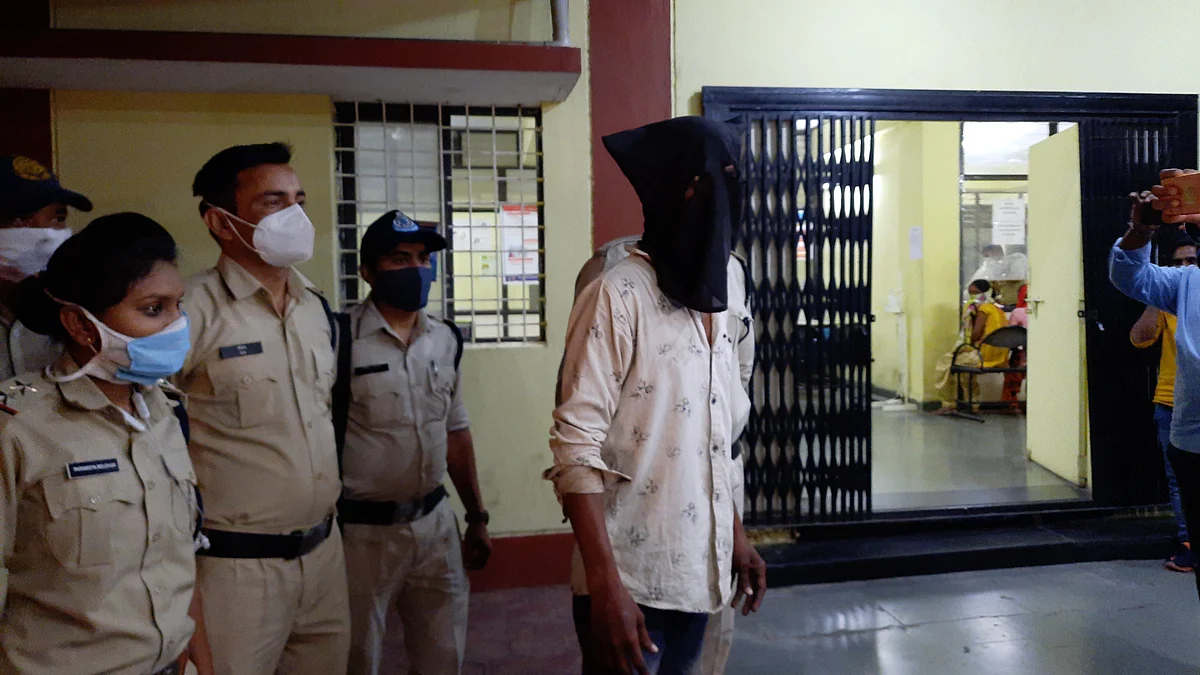 Police with main accused