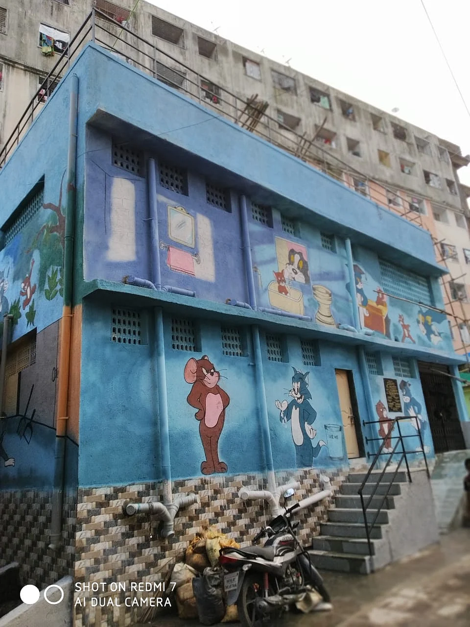 TV, free wi-fi and more: BMC sets up Mumbai's largest community toilet in Andheri; see pics