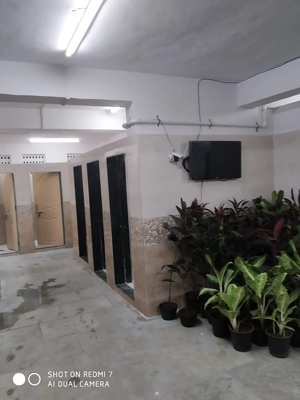 TV, free wi-fi and more: BMC sets up Mumbai's largest community toilet in Andheri; see pics