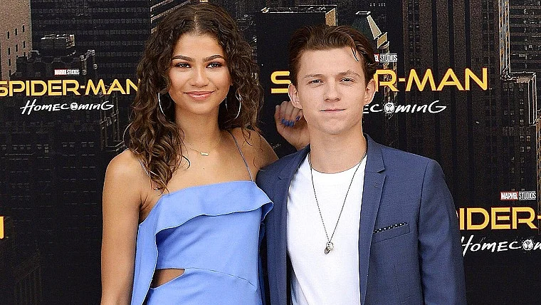 It's official! Spider-Man costars Tom Holland and Zendaya ...