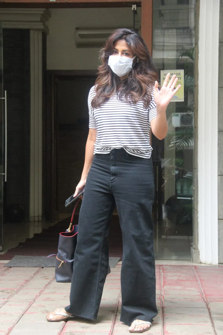 Paparazzi Files: Disha Patani, Yami Gautam, Malaika Arora and other Bollywood celebs step out in Mumbai
