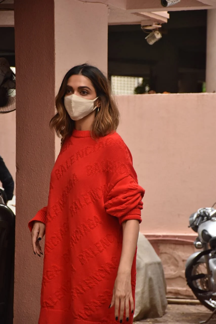 In Pics: Deepika Padukone, Kartik Aaryan spotted at Sanjay Leela Bhansali's office, fans say 'take my money already'