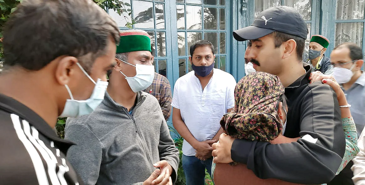 Former Chief Minister of Himachal Pradesh Virbhadra Singhs son Vikramaditya Singh arrives at his residence as his father passes away, in Shimla on Thursday.