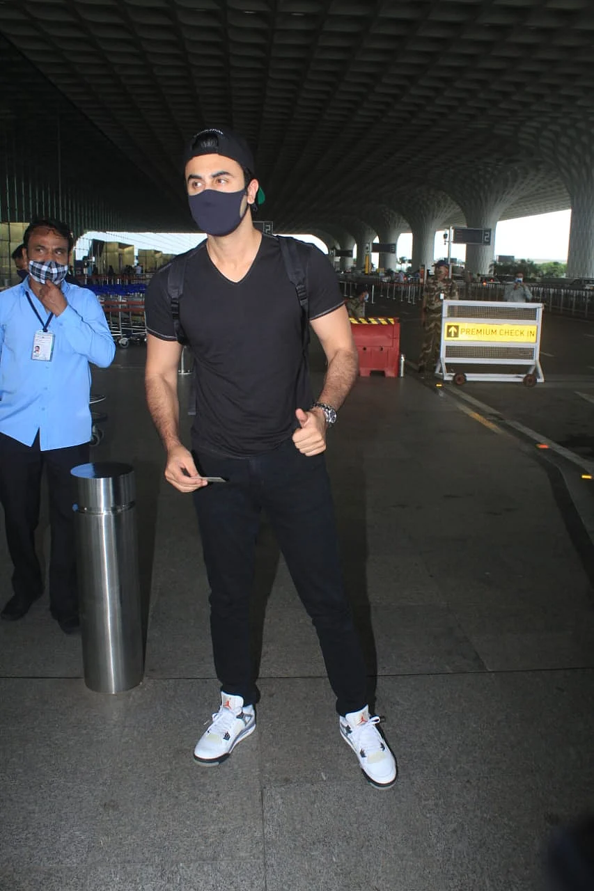 In Pics: Ranbir Kapoor, Shraddha Kapoor and Dimple Kapadia jet off to Delhi for Luv Ranjan's next