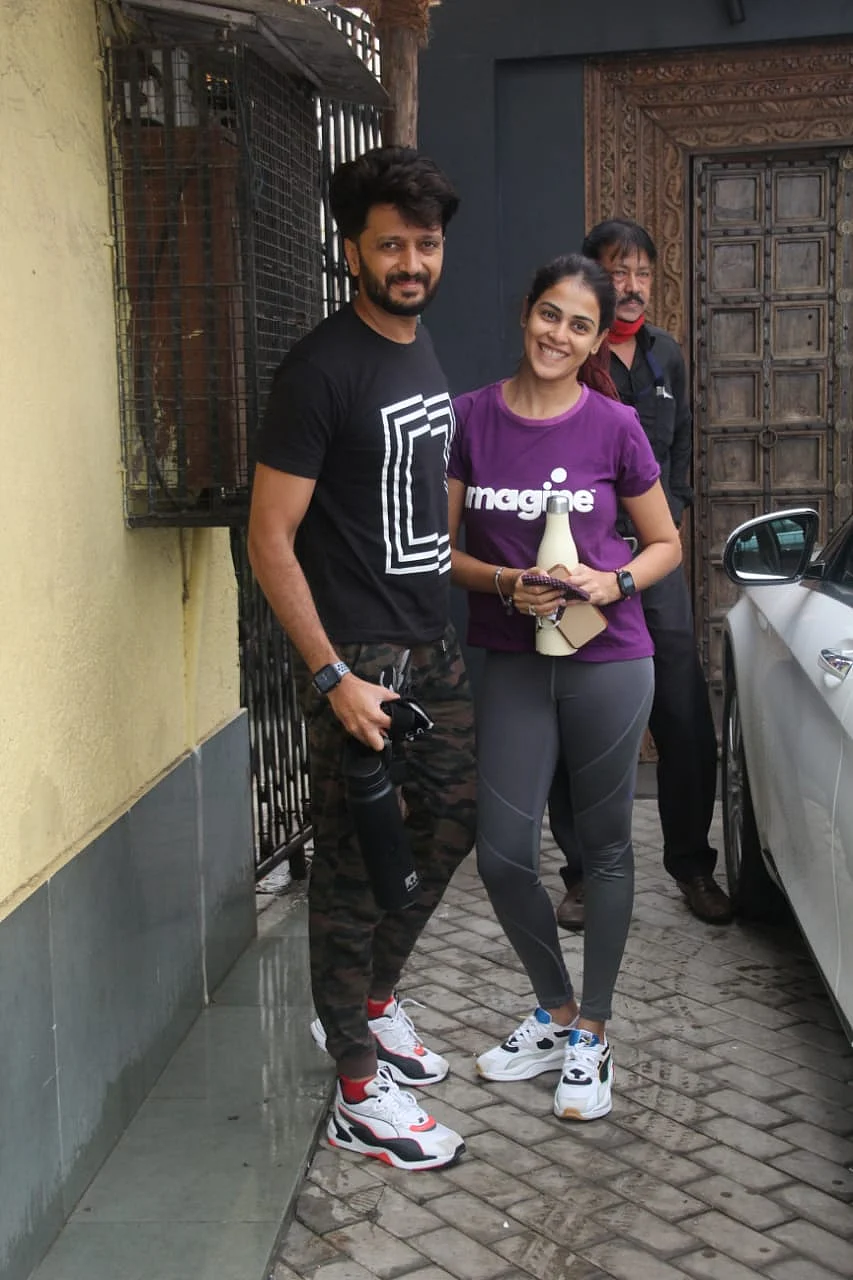 Paparazzi Files: Ayushmann Khurrana spotted in Mumbai with swanky new car; Jahnvi Kapoor hits gym in 90s-inspired look