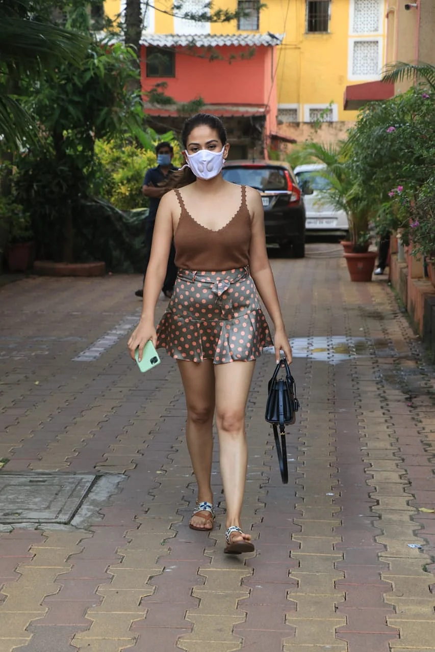 In Pics: Alia Bhatt, Kartik Aaryan, Shahid Kapoor and other Bollywood stars spotted by paps in Mumbai