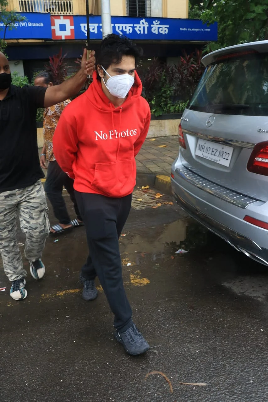 In Pics: Varun Dhawan steps out with mom Lali; Alia Bhatt spotted at dubbing studio in Mumbai