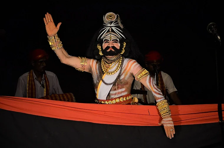 Keremane in Shiva avatar during a performance