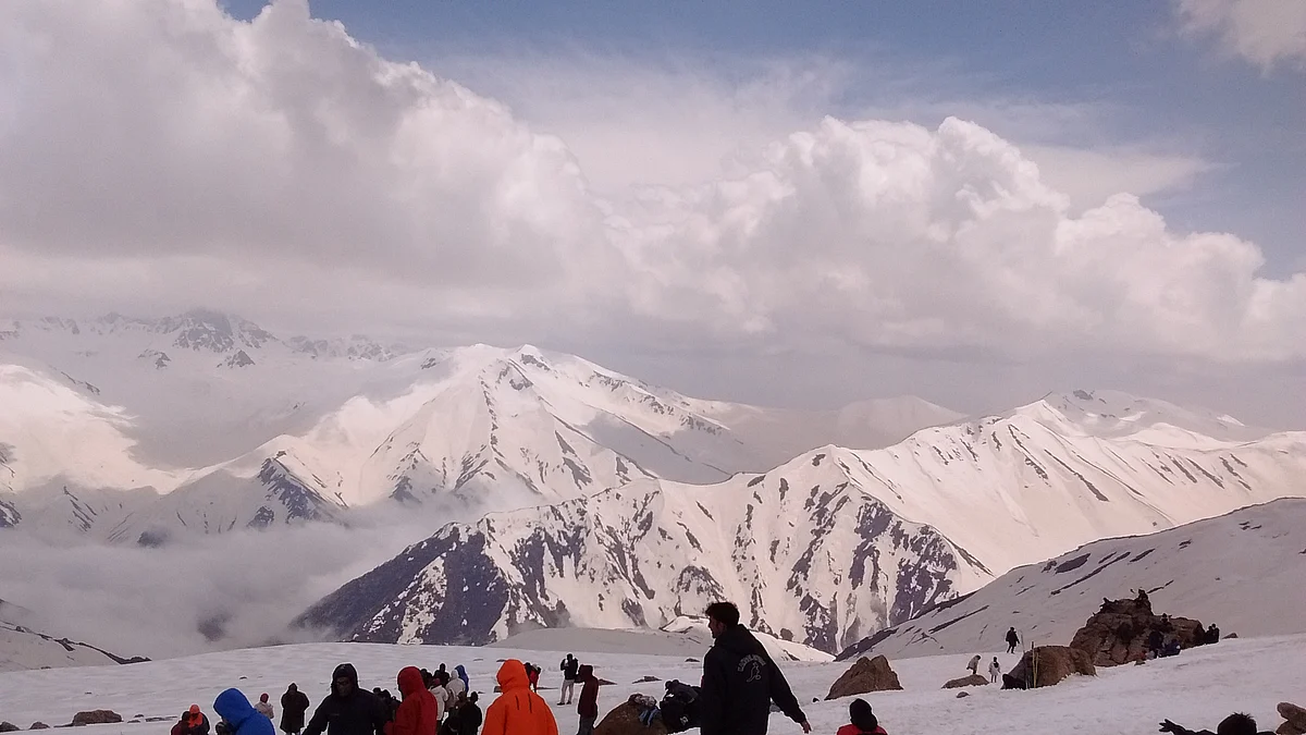 View from Apharwat Peak