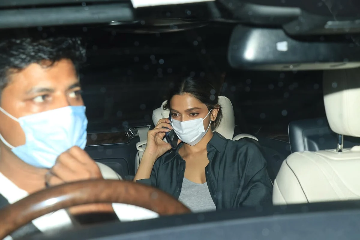 Mumbai: Deepika Padukone, Ranbir Kapoor and other Bollywood celebs spotted in the city; see pics