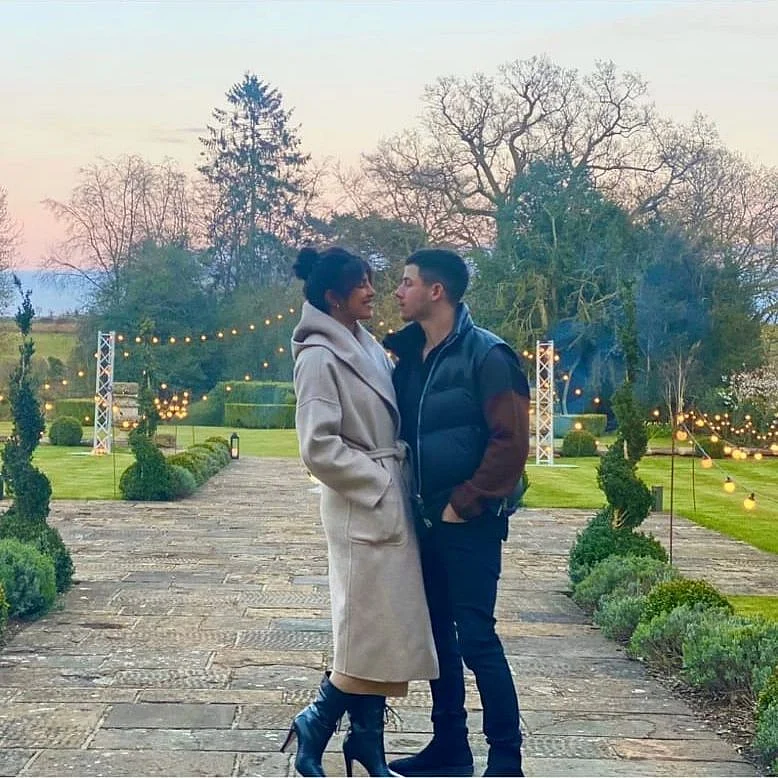 Can't take their eyes off of each other - Nick Jonas and Priyanka Chopra Jonas
