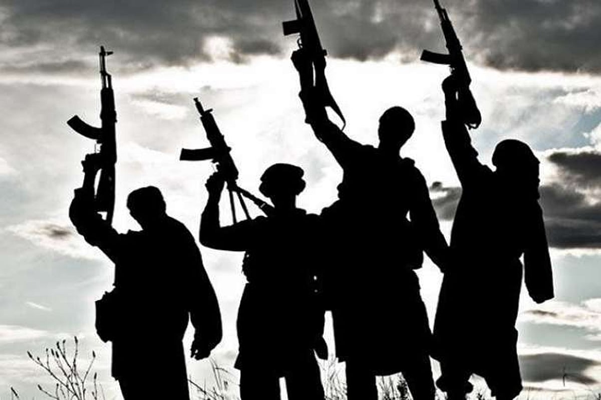 Iran closes key border crossing with Afghanistan as violence intensifies - Vimarsana News
