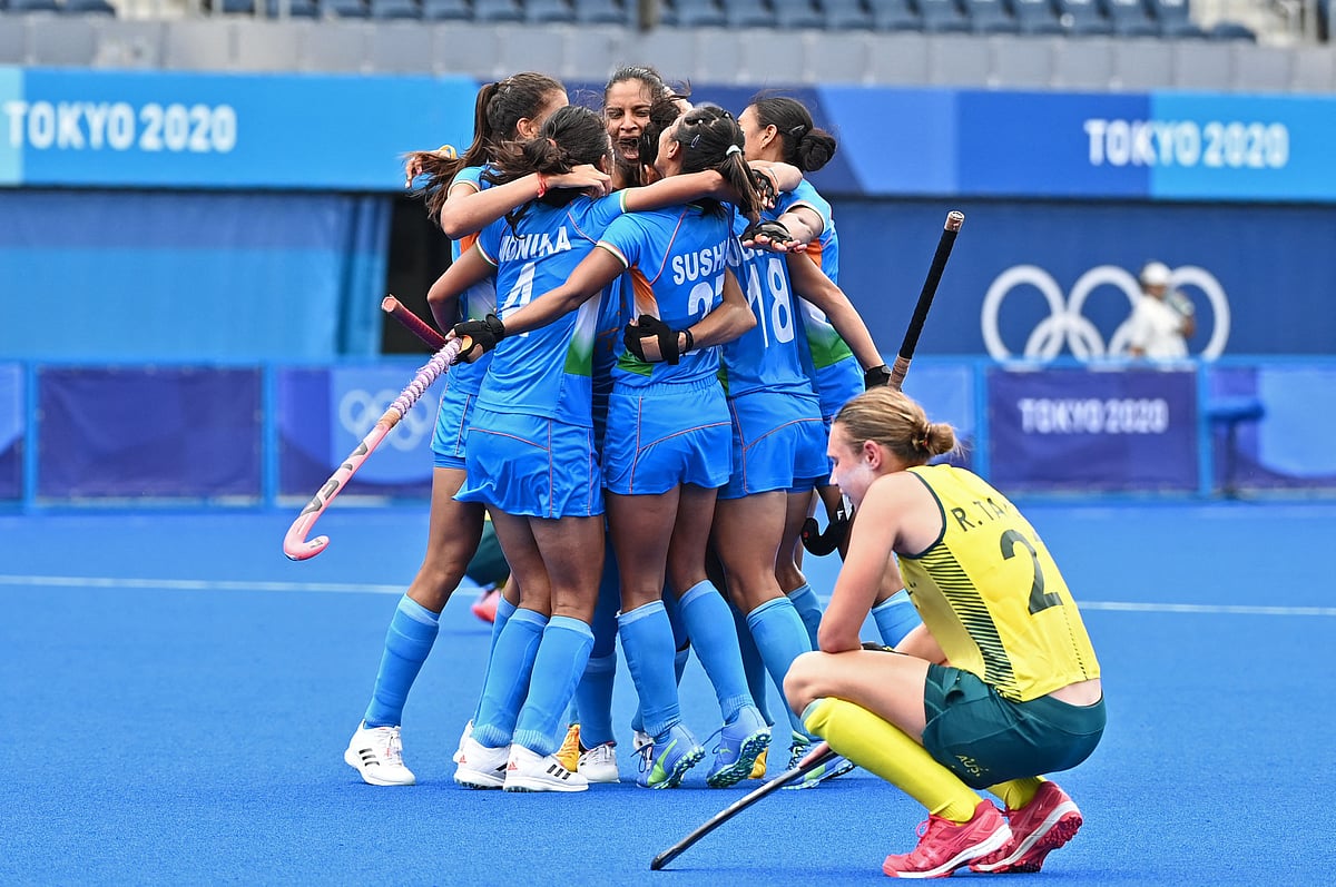 'Alexa play Chak De India': Netizens cheer as India ...