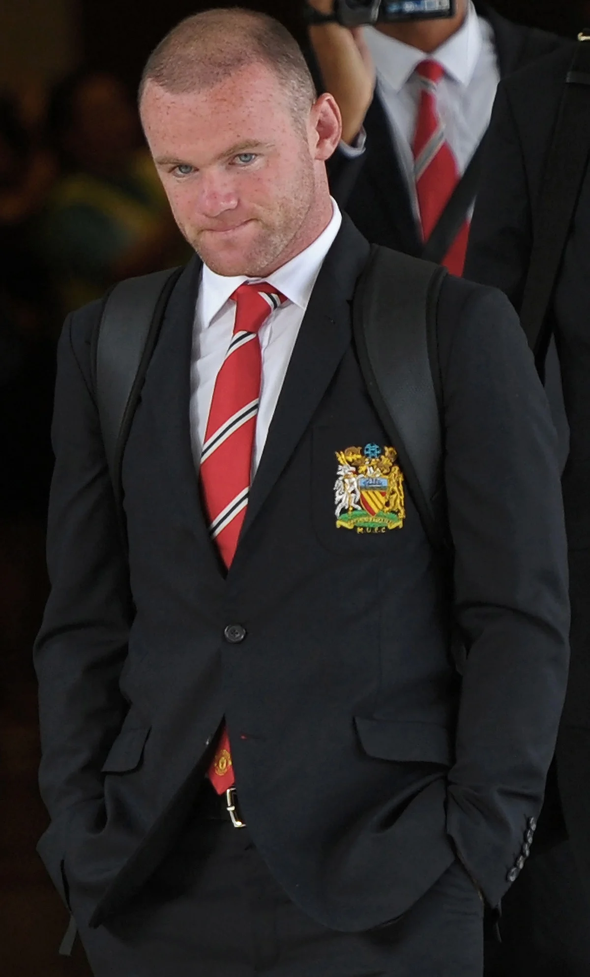 Team-mates annoyed by Rooney transfer demands