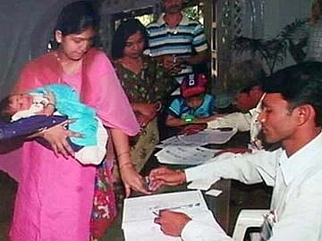 One dies as two million defy Maoists, vote in Chhattisgarh