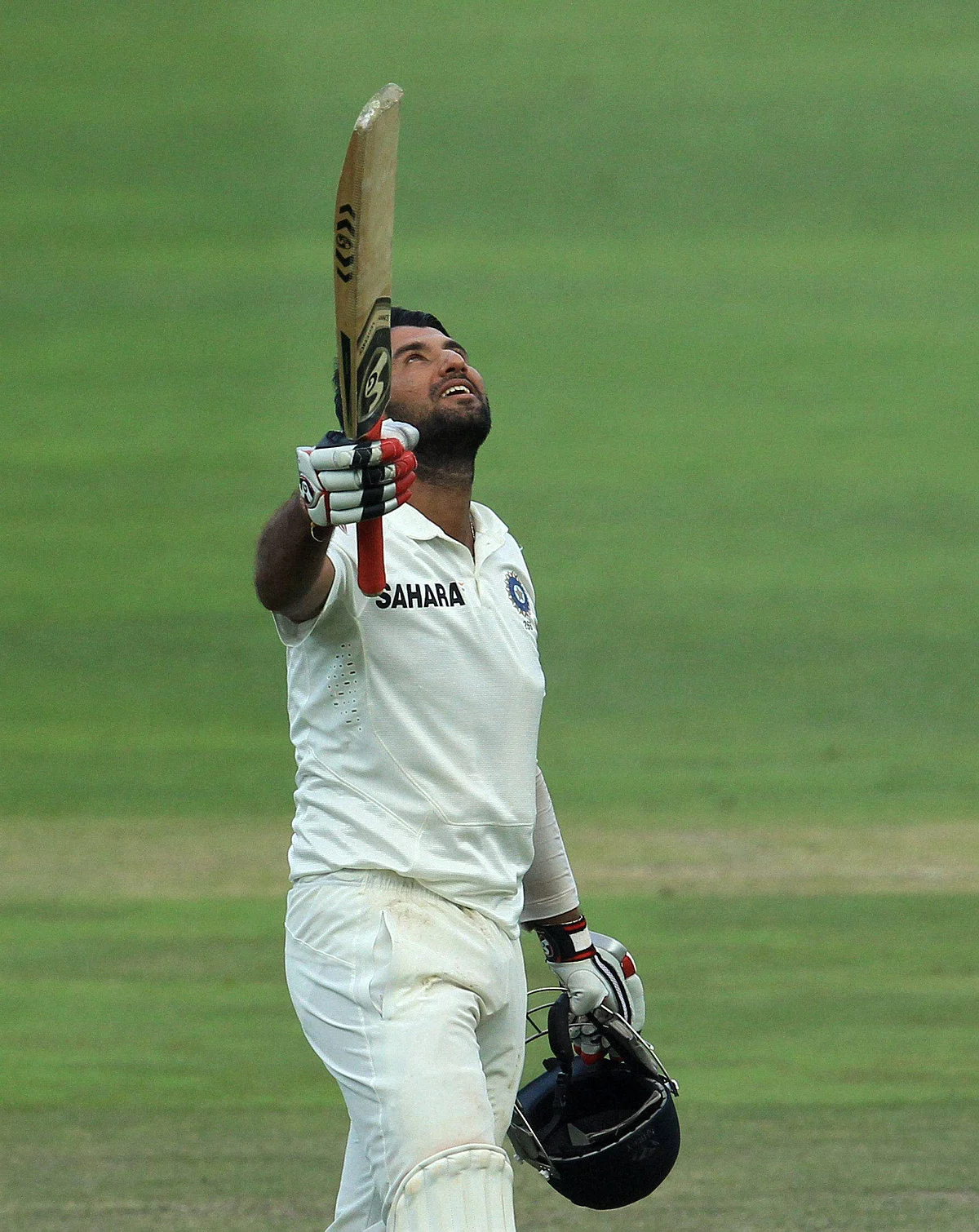 Centurion Pujara, Kohli turn the heat on South Africa