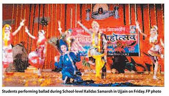 Ballad performances mark School Kalidas Mahotsava