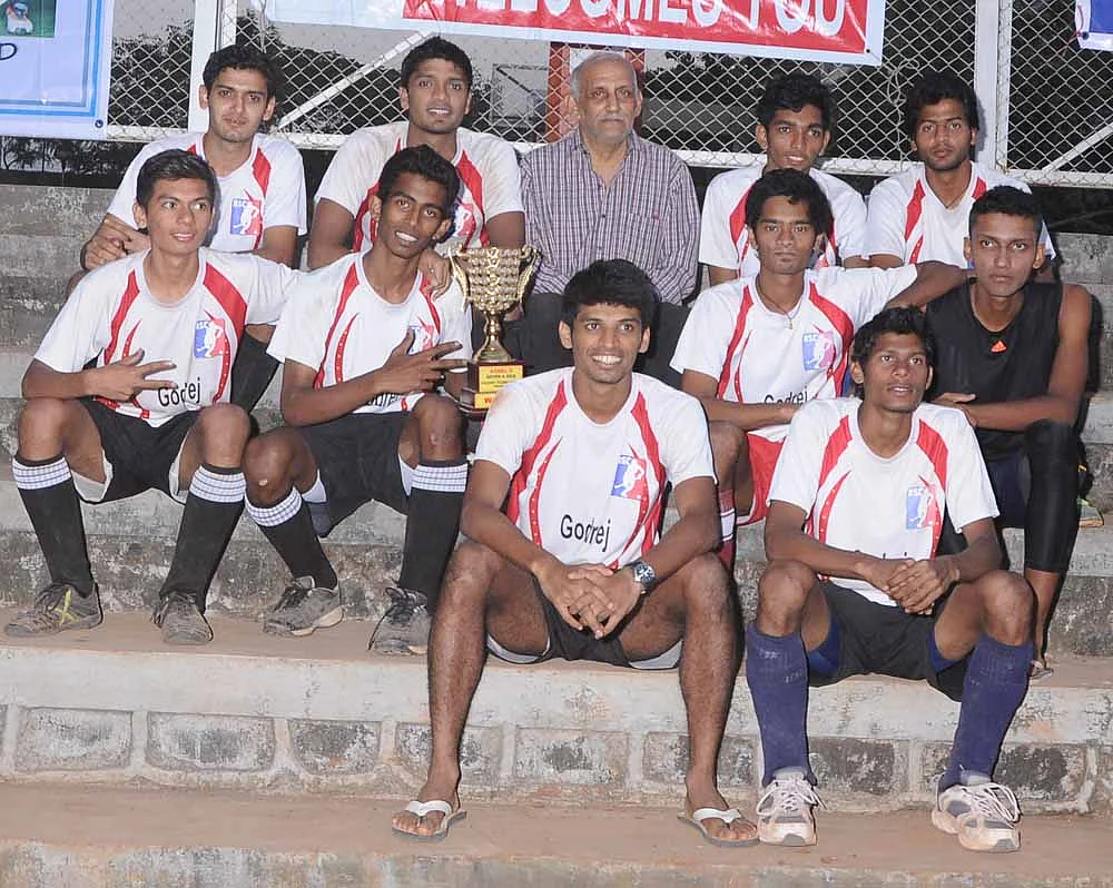 Bombay Republicans crush Union Bank