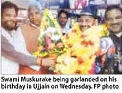 Swami Muskurake’s b’day celebrated