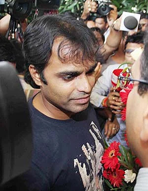 James home at last for son’s last rites