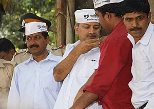 Kejriwal, aides in soup for unlawful assembly