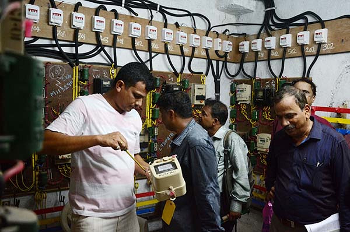 Power cut in Mumbai: Malicious programmes tried to cut off power supply, informs Cyber Cell - Vimarsana News
