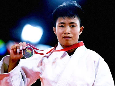 Sanjita wins India’s first gold