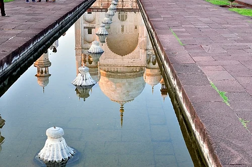 Bibi ka Maqbara: A Teardrop at the heart of Deccan