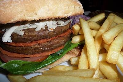 6 Mumbai Hotspots To Guilt-Free Cheating On Your Diet