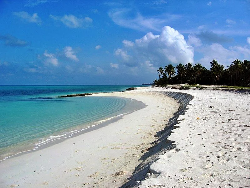 Indulge into the exotic islands of Lakshadweep