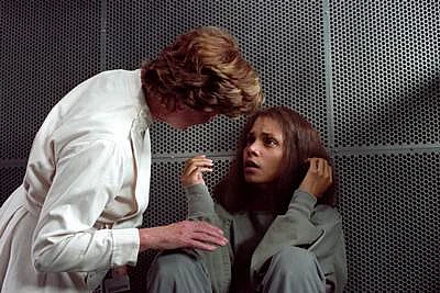 HighFive: Theme – Halle Berry