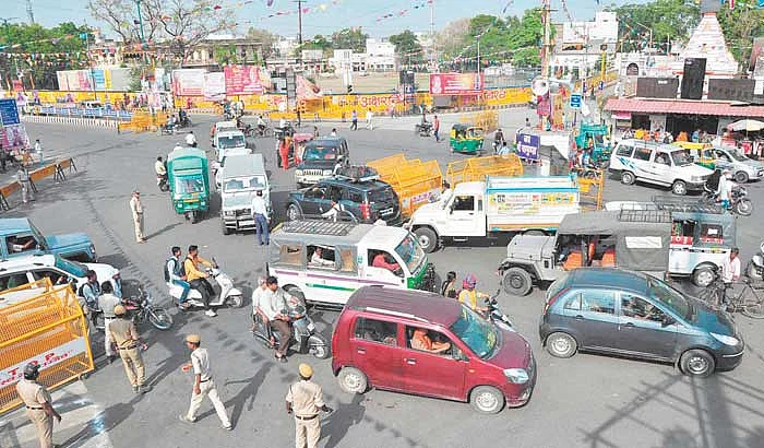Chaos prevail on Ujjain city roads due to ill-prepared traffic plan