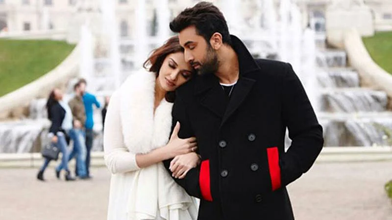 Ranbir Kapoor-Aishwarya Rai Bachchan share lustful togetherness in Bulleya